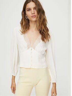 Aritzia Wilfred Romance Me Blouse Size S